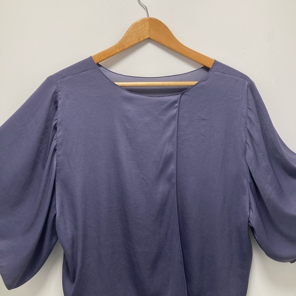 Aritzia Babaton purple puff sleeve blouse - Picture 4 of 8